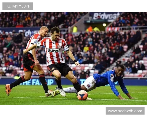 什鲁斯城对阵曼联的精彩较量展现英足坛的激烈竞争与激情碰撞 什鲁斯城对阵曼联的精彩较量展现英足坛的激烈竞争与激情碰撞